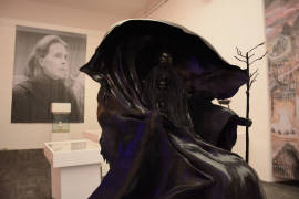 Llegan esculturas de Leonora Carrington al Paseo de la Reforma