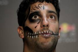 Sorprende a Daniel Ricciardo la tradición del &quot;Día de muertos&quot;