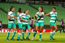 Retiran a aficionado en el Estadio Corona por grito en la Liga MX femenil