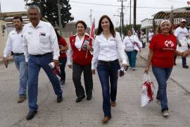 Se compromete candidata a diputada con propuestas en Acuña