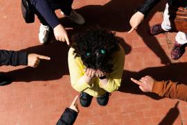 La mayoría de los reportes de bullying en 2024 provienen de escuelas primarias, donde docentes señalan que hay al menos dos casos por grupo sin denunciar.