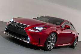 Así es el Lexus RC 300h 2018, con mucha más tecnología y seguridad