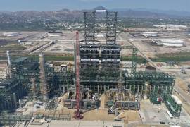 Desde que Pemex tomó el control en 2022, la refinería ha pasado de ser un modelo de eficiencia a una instalación con incidentes constantes, incluido el derrame de diésel del pasado 12 de abril.