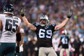 Panteras sufre baja de Jared Allen para juego por campeonato de NFC