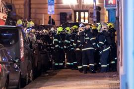 Aumentan a 4 los muertos por el incendio de un hotel en el centro de Praga