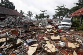 Tsunami en Indonesia: Asciende a 222 la cifra de muertos y 843 heridos