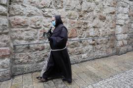 Coronavirus: Un Vía Crucis sin peregrinos por la cuarentena por el COVID-19 recorre los pasos de Jesús en Jerusalén
