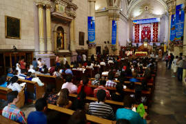 Esperan a 100 mil feligreses en festejos del Santo Cristo en Saltillo