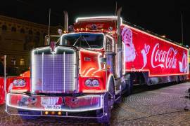 Organizaciones civiles piden detener la Caravana Navideña Coca-Cola, acusándola de promover el consumo de bebidas azucaradas y contribuir a la crisis de obesidad infantil en México.