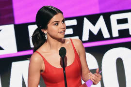 El emotivo mensaje de Selena Gomez al reaparecer en los AMAs 2016