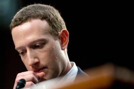 Multan a Facebook en Reino Unido por escándalo de Cambridge Analytic