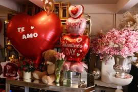 Restaurantes, florerías y bares encabezaron el repunte de ventas, impulsado por la coincidencia de la fecha con quincena y fin de semana.