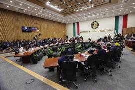 El INE encendió alertas por diagnósticos incompletos y reportes con inconsistencias sobre el dinero destinado a impulsar el liderazgo político de las mujeres.