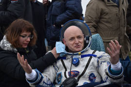 Tras un año en el espacio, dos astronautas regresaron a casa