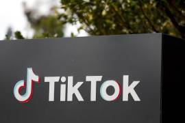 El acuerdo entre EU y China permite que la compañía Oracle supervise el motor de recomendaciones de Tiktok, garantizando que los datos de los usuarios estadounidenses permanezcan fuera del alcance de China.