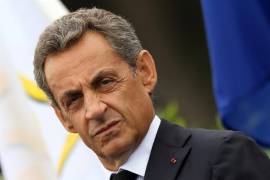 Fiscalía de París quiere enjuiciar al ex presidente Sarkozy