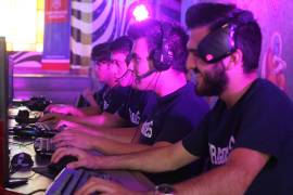 Toman el control de Fortnite, Clash Royale y más: Impulsa Universidad Carolina talento gamer en México