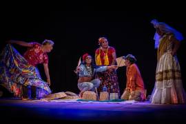Benda’ Muxe’, un conmovedor cabaret que desde el Istmo llega al Teatro de la Ciudad en Saltillo