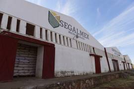 Al procesado se le implica en la presunta venta simulada de 7 mil 840 toneladas de azúcar a Segalmex, por más de 142 millones de pesos.