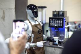 Un barista robótico en el Parque Industrial Inteligente de Dinglan en Hangzhou, Zhejiang, China, el 28 de mayo de 2026.