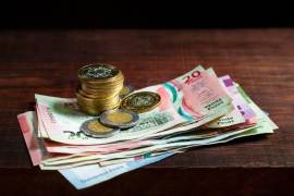 El aumento del déficit y la deuda pública representan desafíos que impactarán directamente en sectores como la construcción, la manufactura y los servicios, condicionando la estabilidad económica en los próximos años.