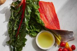 La dieta no garantiza ni evita el cáncer por sí sola, pero puede inclinar la balanza.