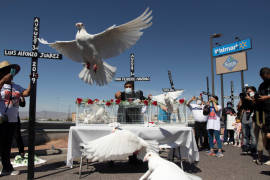 A un año, recuerdan a las 23 víctimas en El Paso, Texas
