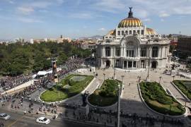 FOTOGALERÍA: Palacio de Bellas Artes rinde tributo al príncipe de la canción José José