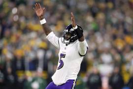 Derrick Henry y Bijan Robinson protagonizarán el duelo terrestre entre Ravens y Falcons, en un Sunday Night Football marcado por la ausencia de Lamar Jackson, suplido por Tyler Huntley.