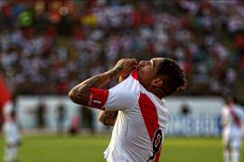 Perú de fiesta; Paolo Guerrero sí jugará en Rusia 2018