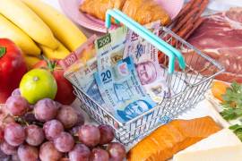 La inflación en México se desaceleró a 3.63% en la primera quincena de octubre. Analistas prevén que Banxico reduzca nuevamente la tasa de interés ante los signos de estabilidad en precios.