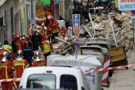 Se desploman dos edificios en Marsella, buscan sobrevivientes