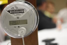 Fallas eléctricas han dañado bombas y cloradores, lo que afecta la extracción y presión del agua en el municipio.