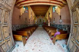 La Parroquia de San Nicolás de Tolentino es uno de los principales referentes culturales y espirituales del municipio.
