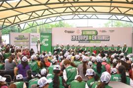 Torreón recibirá 567 millones de pesos para pavimentación, bacheo, drenaje, agua potable, mejora urbana y escuelas, además de nueva maquinaria para reforzar el mantenimiento vial.