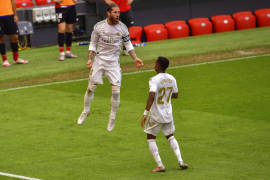 Real Madrid consigue apurada victoria ante el Athletic de Bilbao y sueña con el título