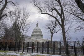 El congresista Jefferson Shreve tiene un patrimonio neto aproximado de 715.2 millones de dólares, o sea, más de 13 mil millones de pesos mexicanos.