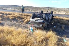 Elementos de la Guardia Nacional y voluntarios del Grupo Cóndor coordinaron el tráfico para evitar un segundo percance.