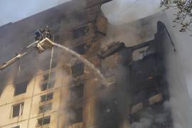 A la par de los ataques ucranianos, las fuerzas rusas también siguen atacando el oriente de Ucrania, donde algunas bombas cayeron en la ciudad de Jarkiv.