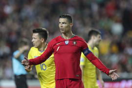 Con todo y Cristiano Ronaldo en el campo, Portugal no puede ante la Ucrania de Andriy Schevchenko