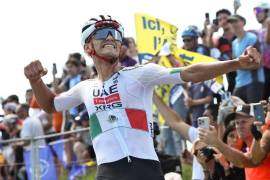 El ciclista mexicano superó a Juan Ayuso en los últimos kilómetros y se metió en la pelea por la clasificación general.