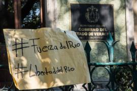 Protesta. En estos días, se han manifestado a favor delsecretario particular de la Jucopo que preside Monreal.