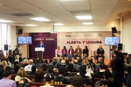 El programa presentado en la Universidad Autónoma de Coahuila contempla la colocación de botones de emergencia, cámaras de vigilancia, GPS y códigos QR en las unidades del transporte urbano.