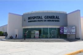 El bebé permanece internado en el Hospital Amparo Pape de Benavides, en Monclova, mientras su familia busca concretar un traslado a un hospital especializado del IMSS, en Monterrey.