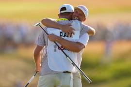 Wyndham Clark celebra su triunfo en el US Open 2026 tras imponerse en Shinnecock Hills y confirmar su dominio en el Abierto de Estados Unidos.
