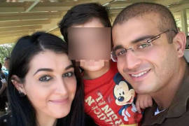 Asesino de Orlando intercambió mensajes con su esposa