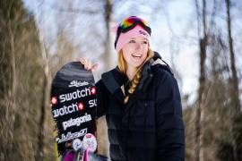 Una avalancha mató a la campeona mundial de snowboard