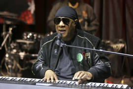 Stevie Wonder anuncia que le harán un trasplante de riñón