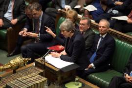 Theresa May se la rifa por el Brexit