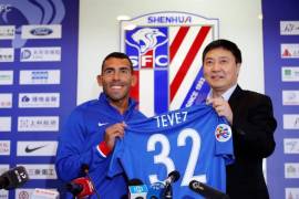 Tévez inicia su aventura en Shanghái